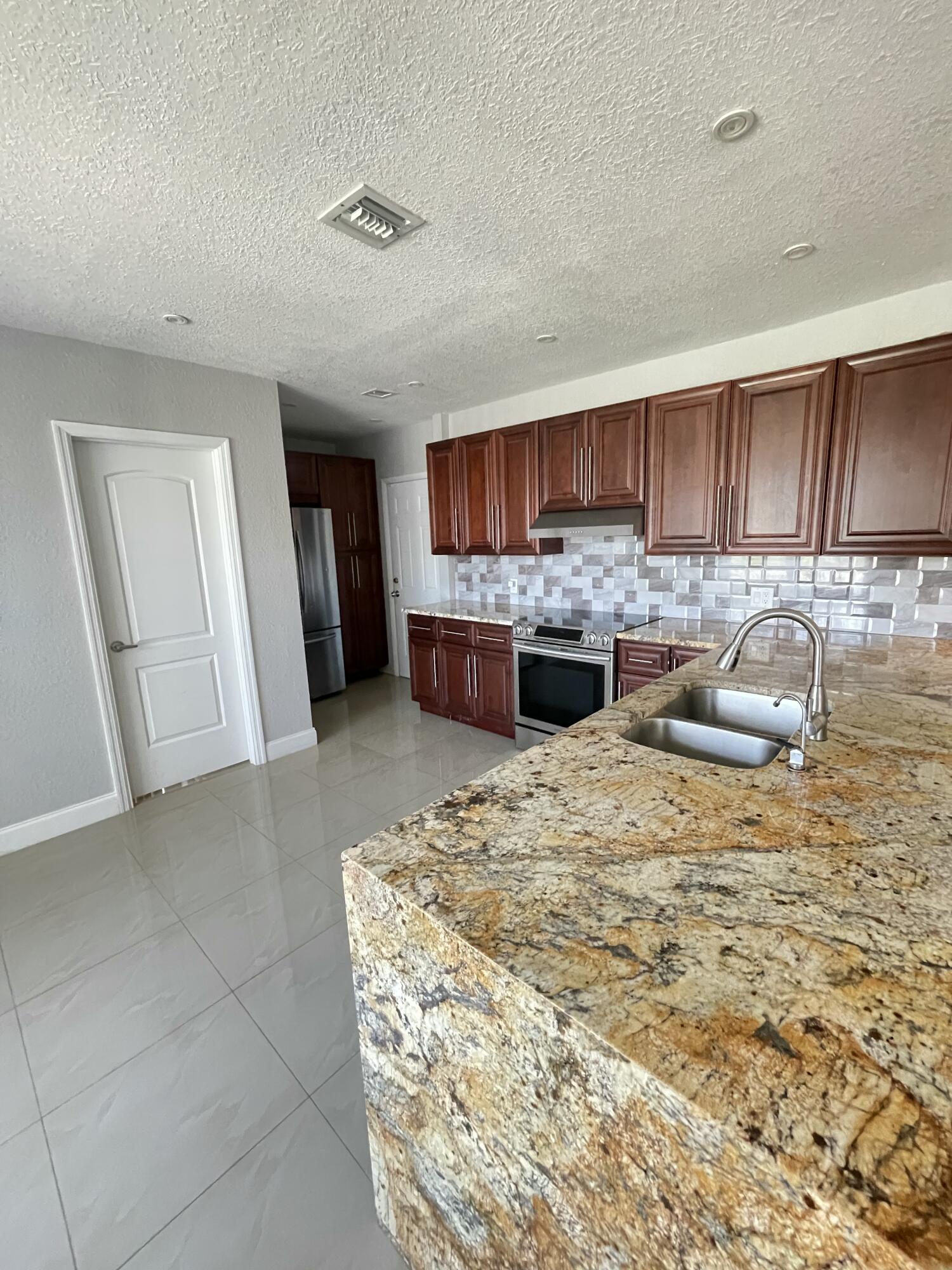 255 Foresteria Drive Property Photo 3