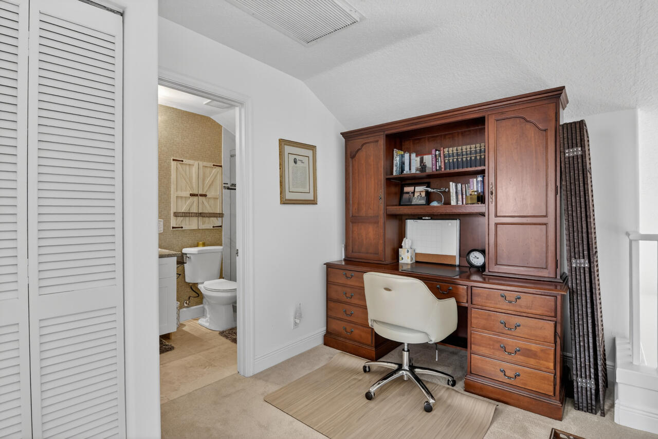 32 Monterey Pointe Drive Property Photo 42