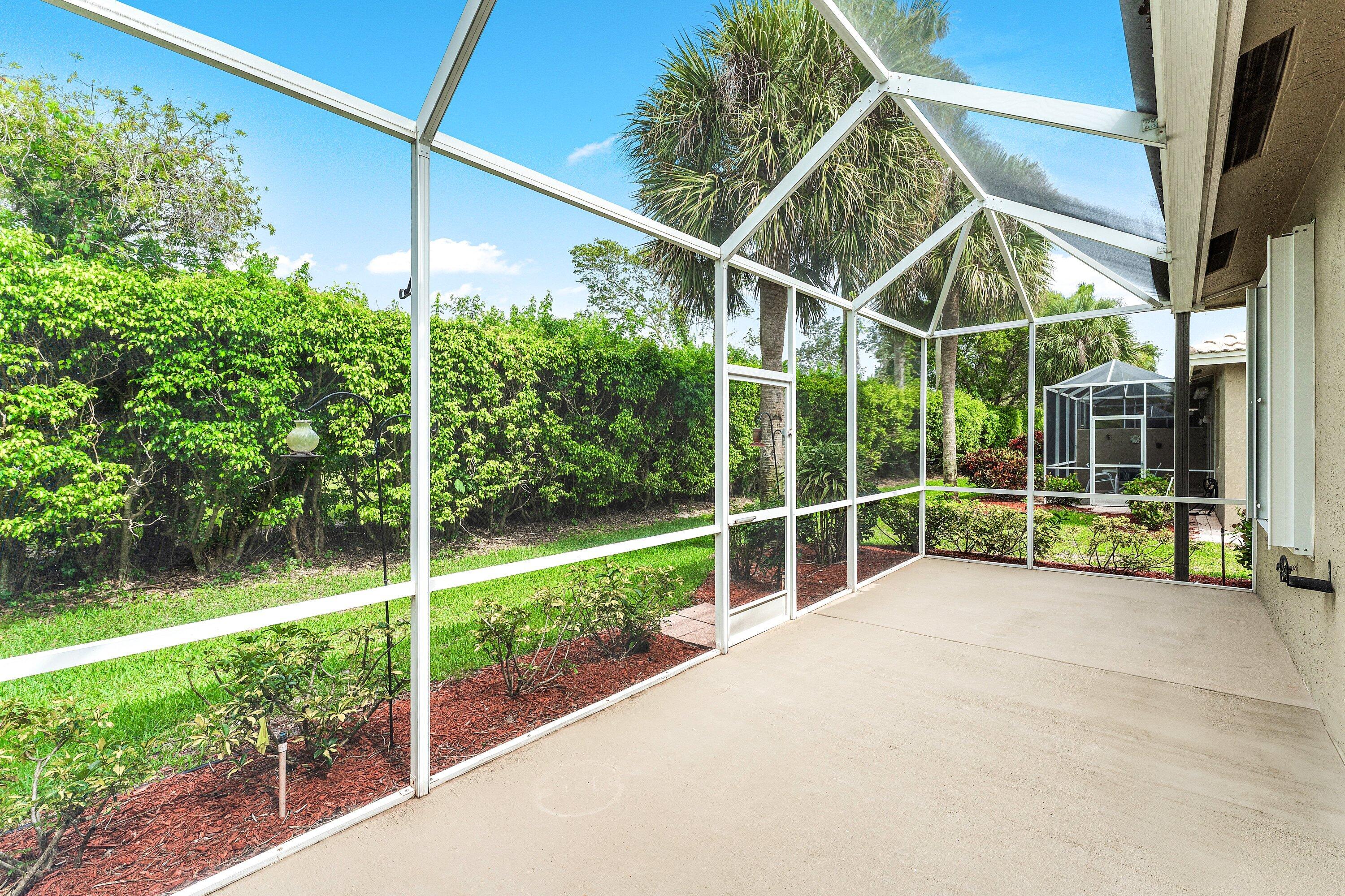 10760 Royal Caribbean Circle Property Photo 25