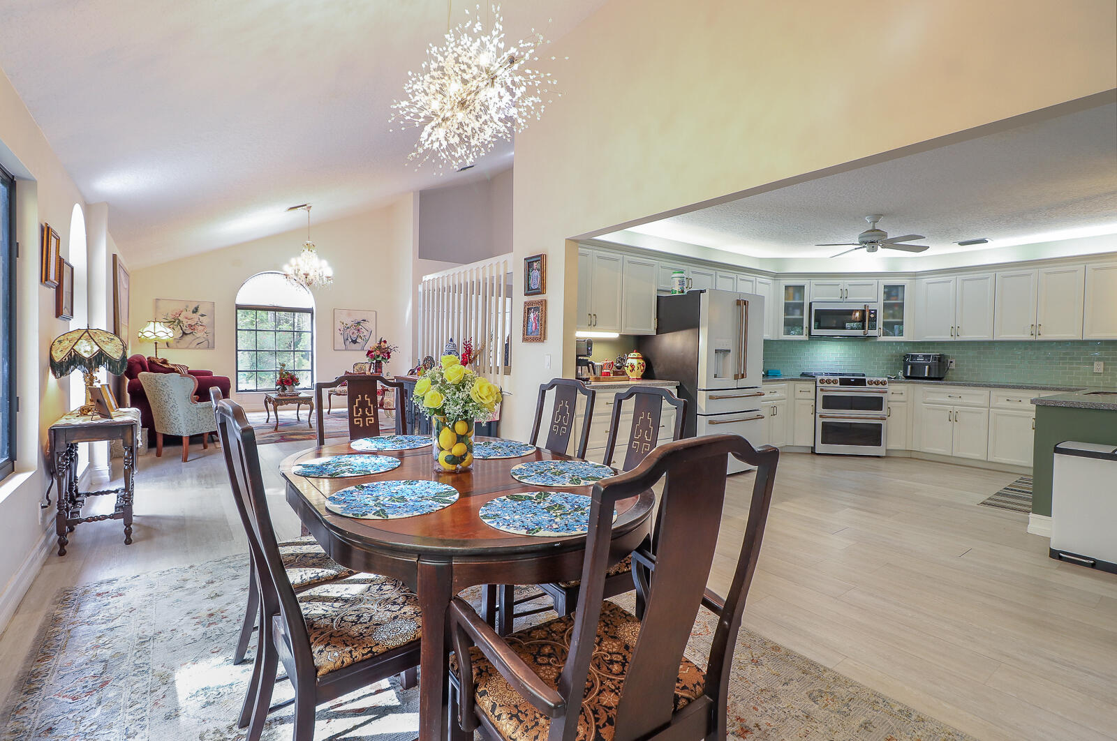 8259 155th Place N Property Photo 13