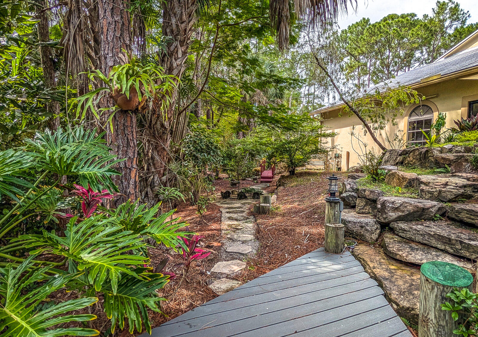 8259 155th Place N Property Photo 49