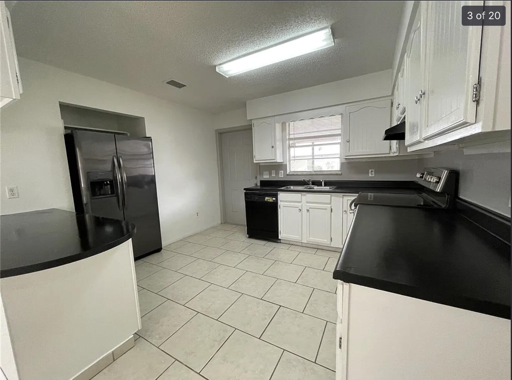 2385 88th Avenue Property Photo 10