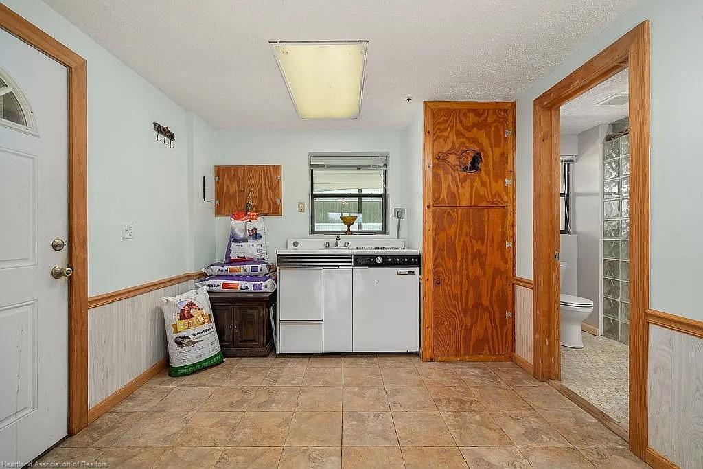 115 Heinley Road Property Photo 44