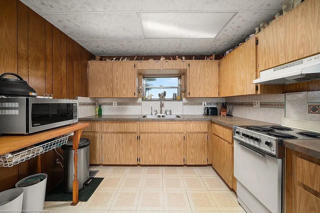 115 Heinley Road Property Photo 45