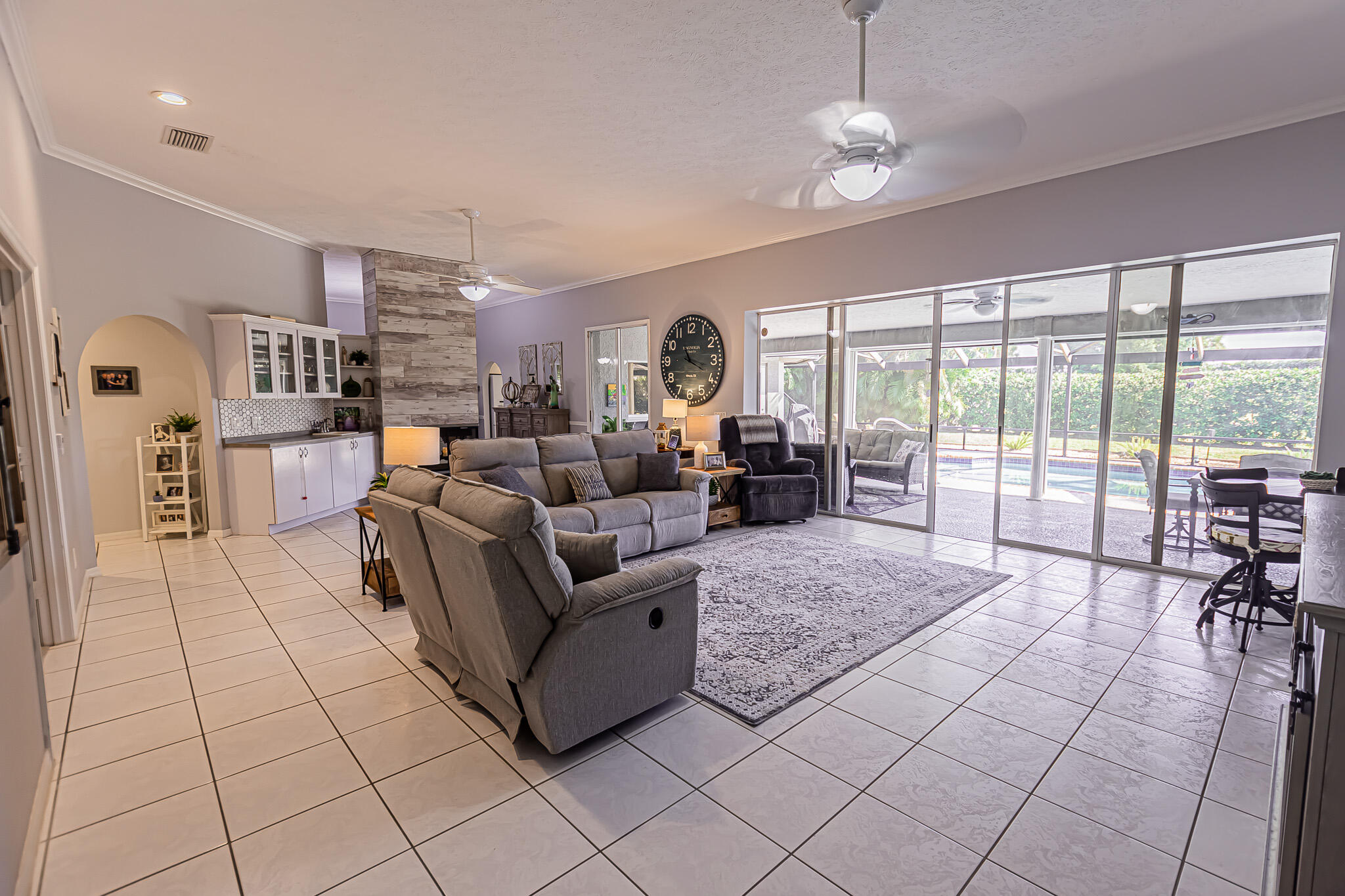 1375 Sw Bent Pine Cove Property Photo 4