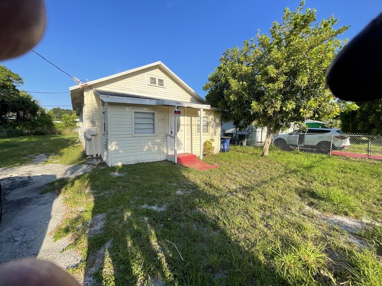 1610 N 14th Street Property Photo 1