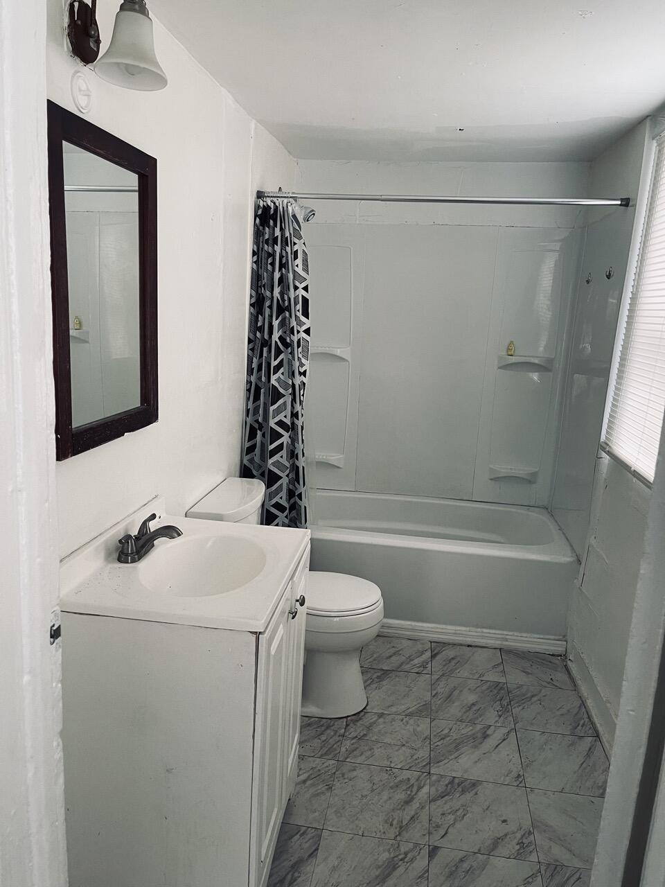 1610 N 14th Street Property Photo 5