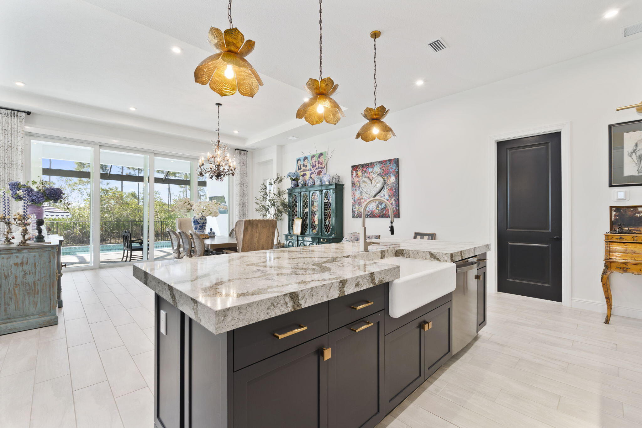 2077 Se Mosaic Boulevard Property Photo 7