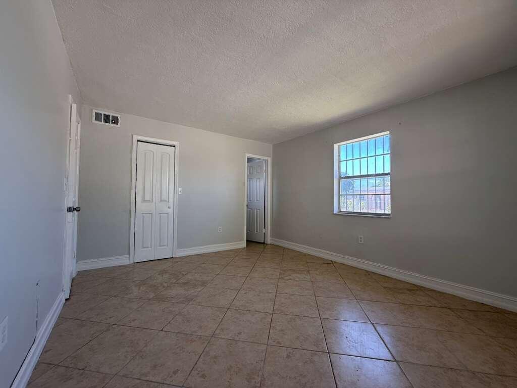 516 Nw 179th Street Property Photo 12