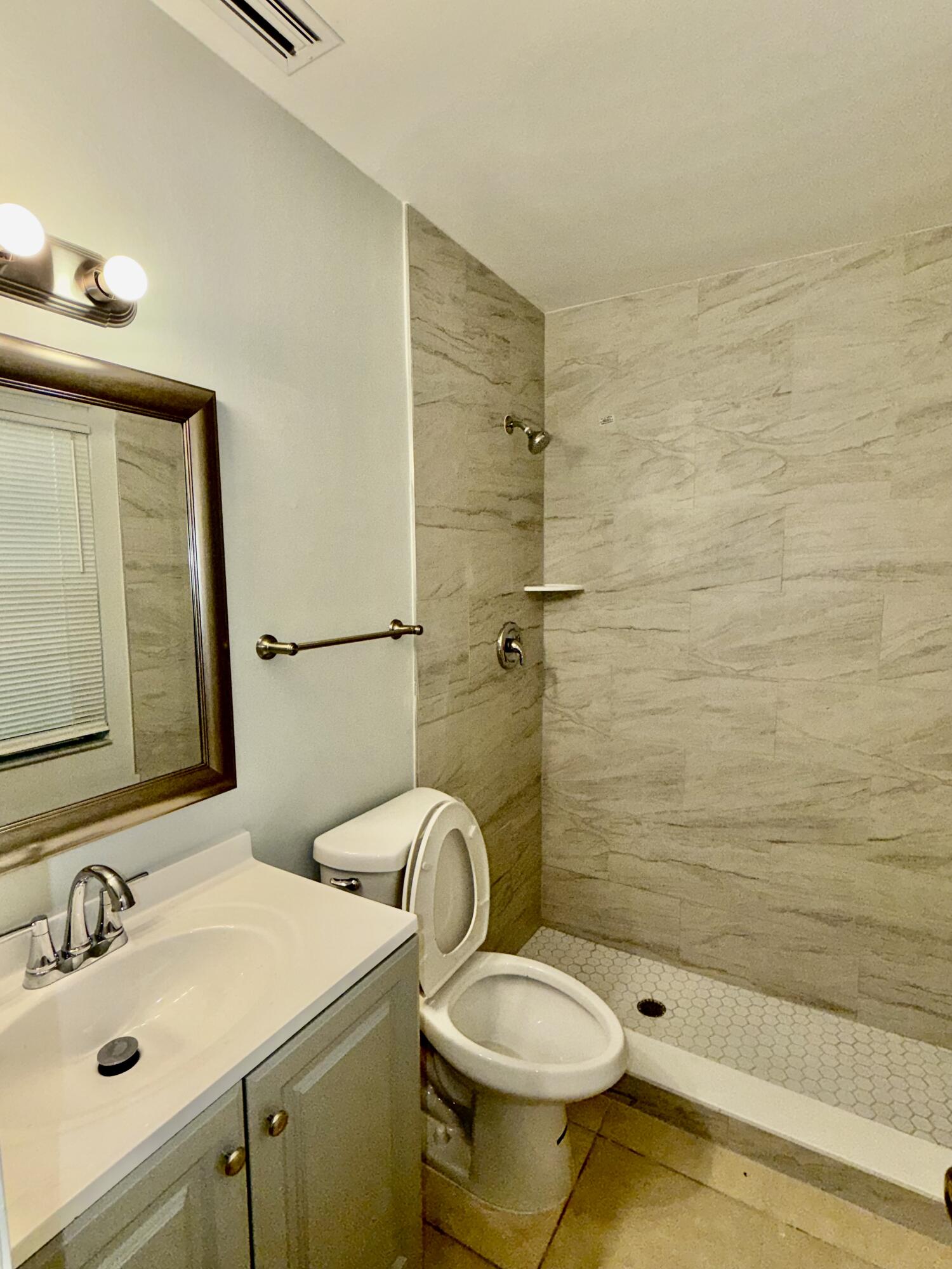 9392 Affirmed Lane Property Photo 3