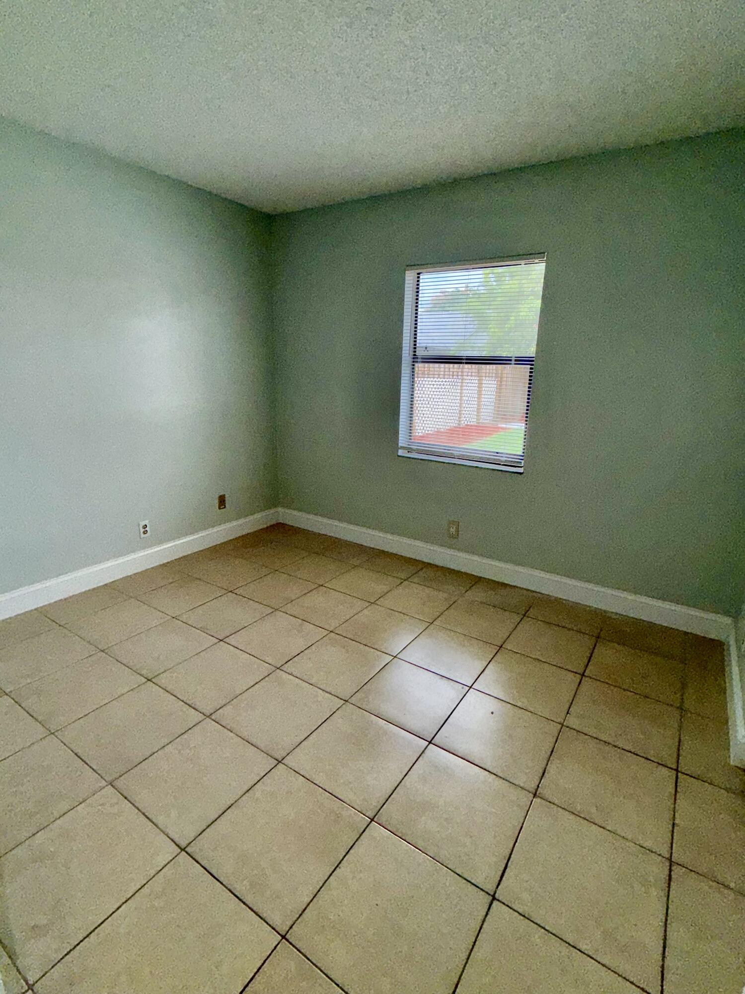 9392 Affirmed Lane Property Photo 4