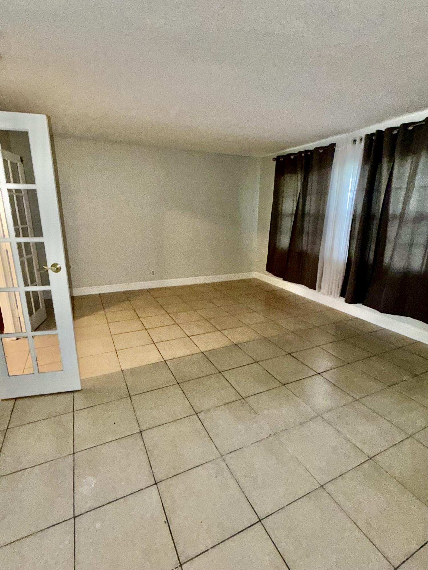9392 Affirmed Lane Property Photo 5
