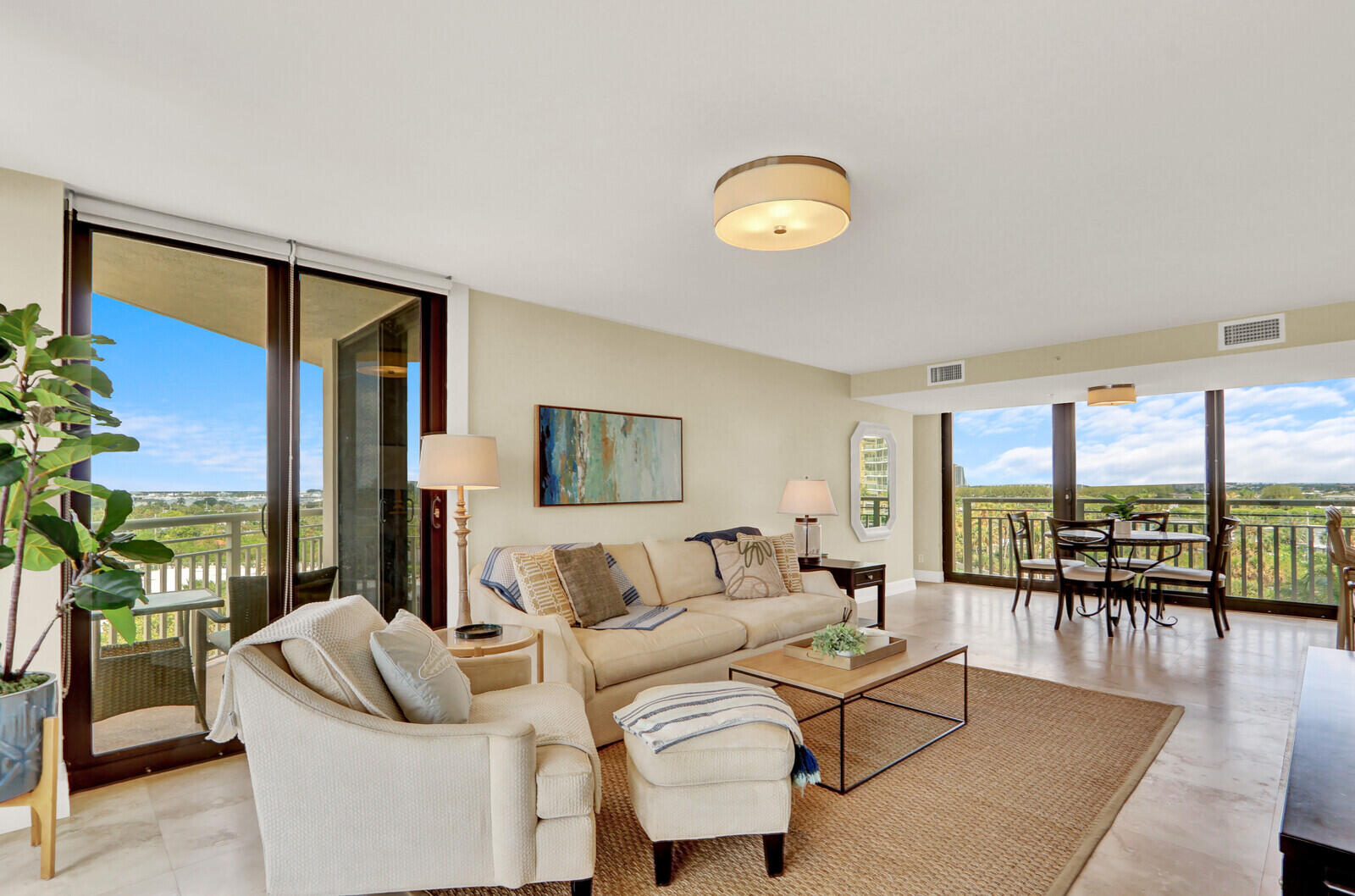 3000 N Ocean Drive 7h Property Photo 3