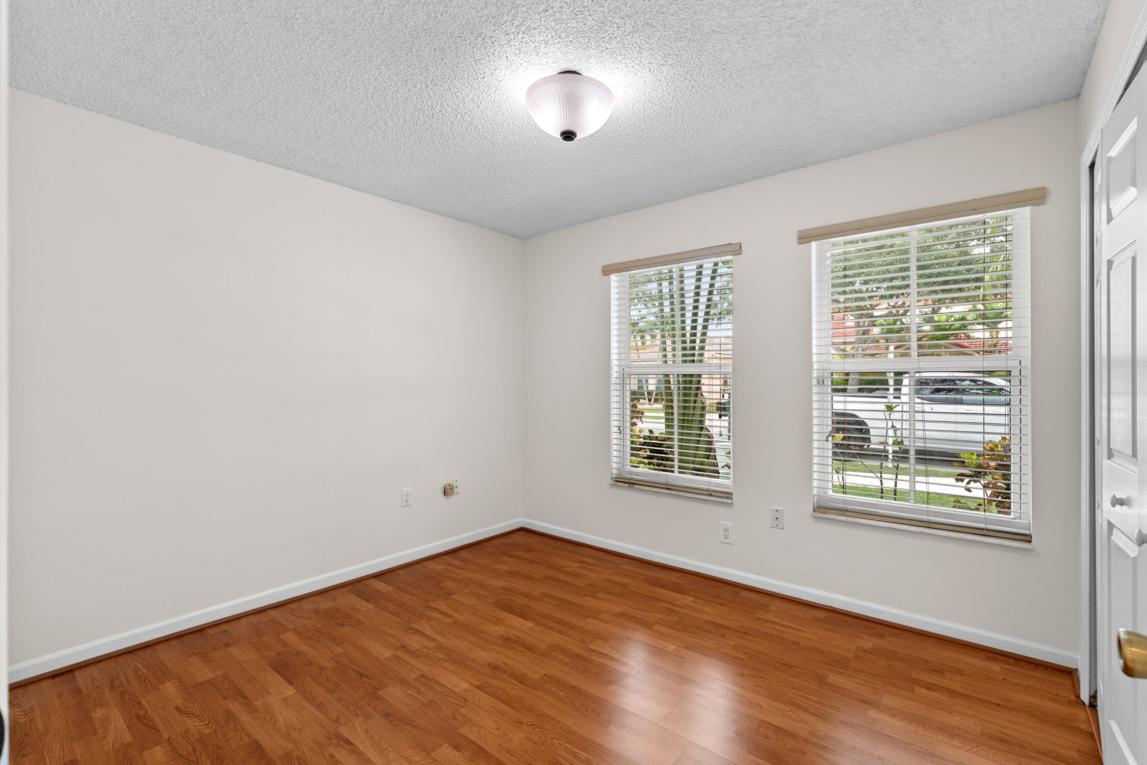 376 E Royal Cove Circle Property Photo 33