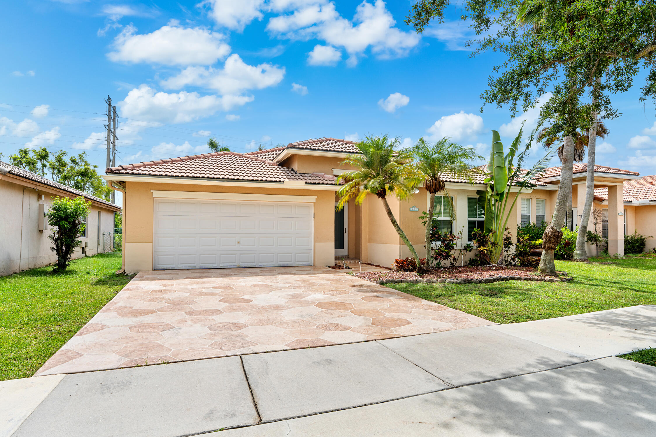 376 E Royal Cove Circle Property Photo 42