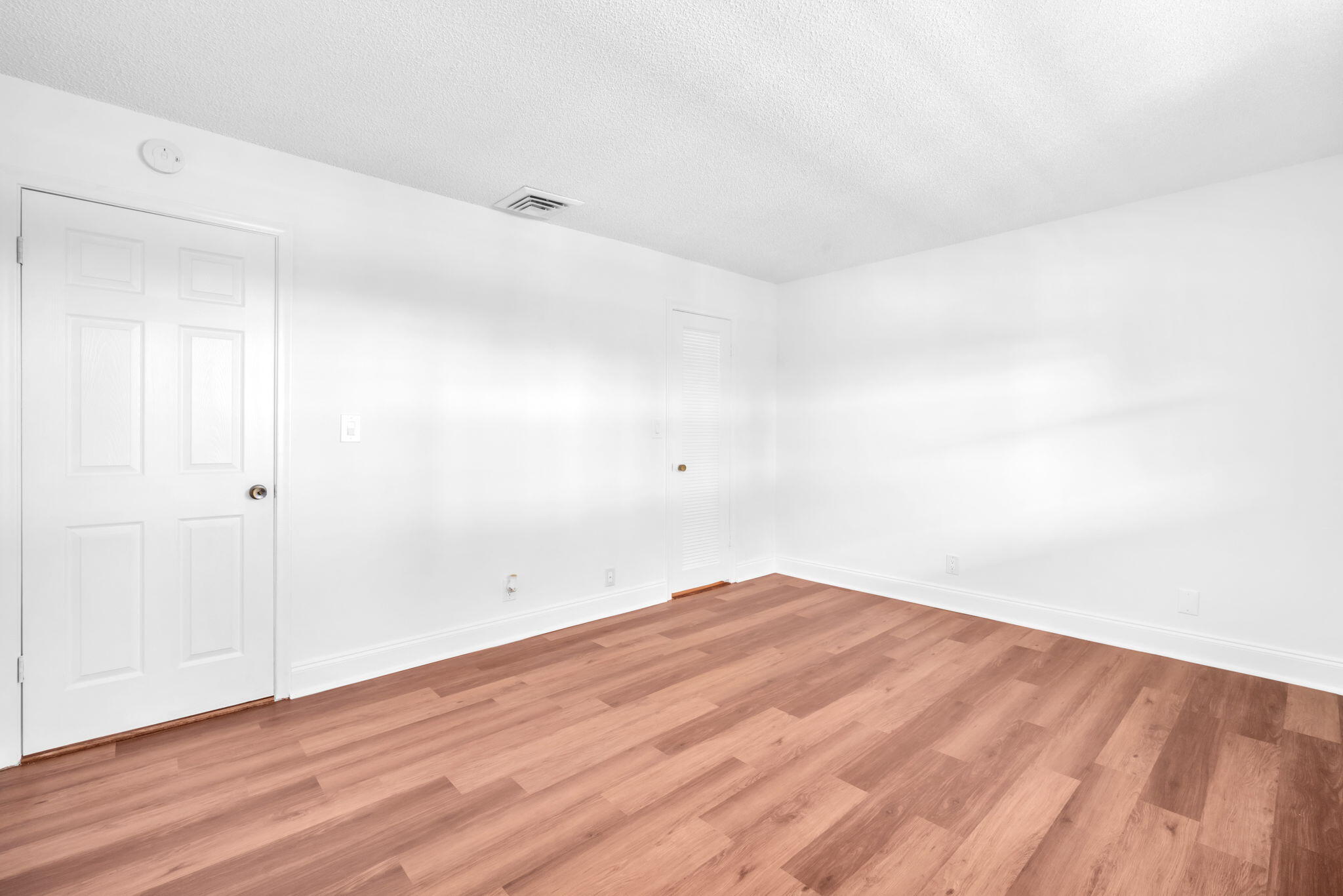 8900 W Sample Road 204 Property Photo 18