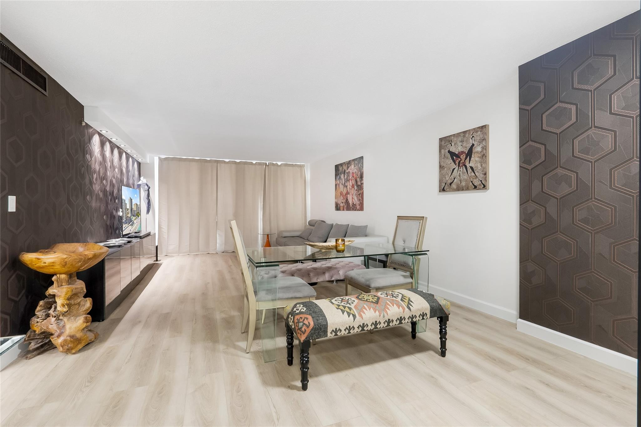 3140 S Ocean Drive 208 Property Photo 11