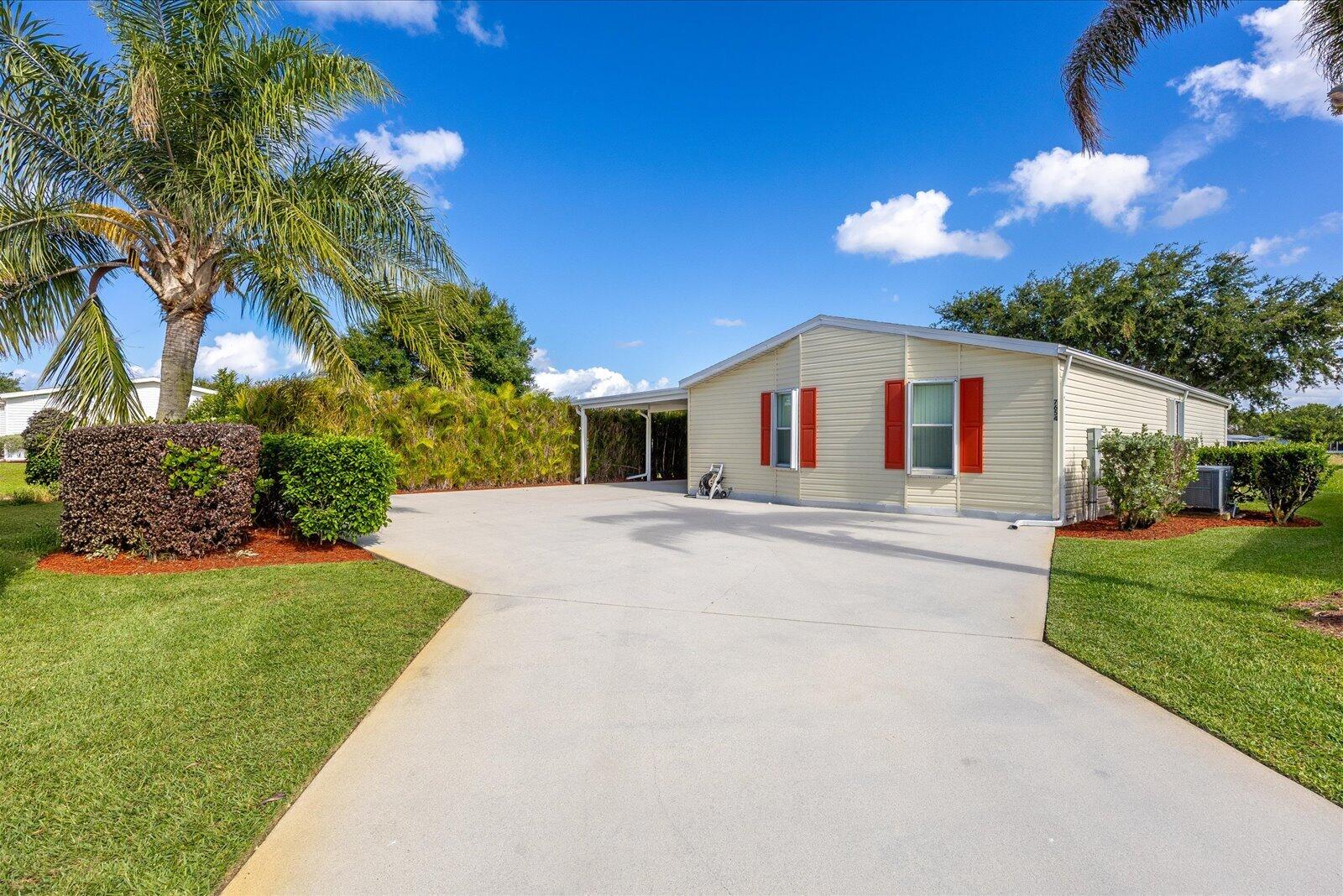 7654 Red Crossbill Court Property Photo 1