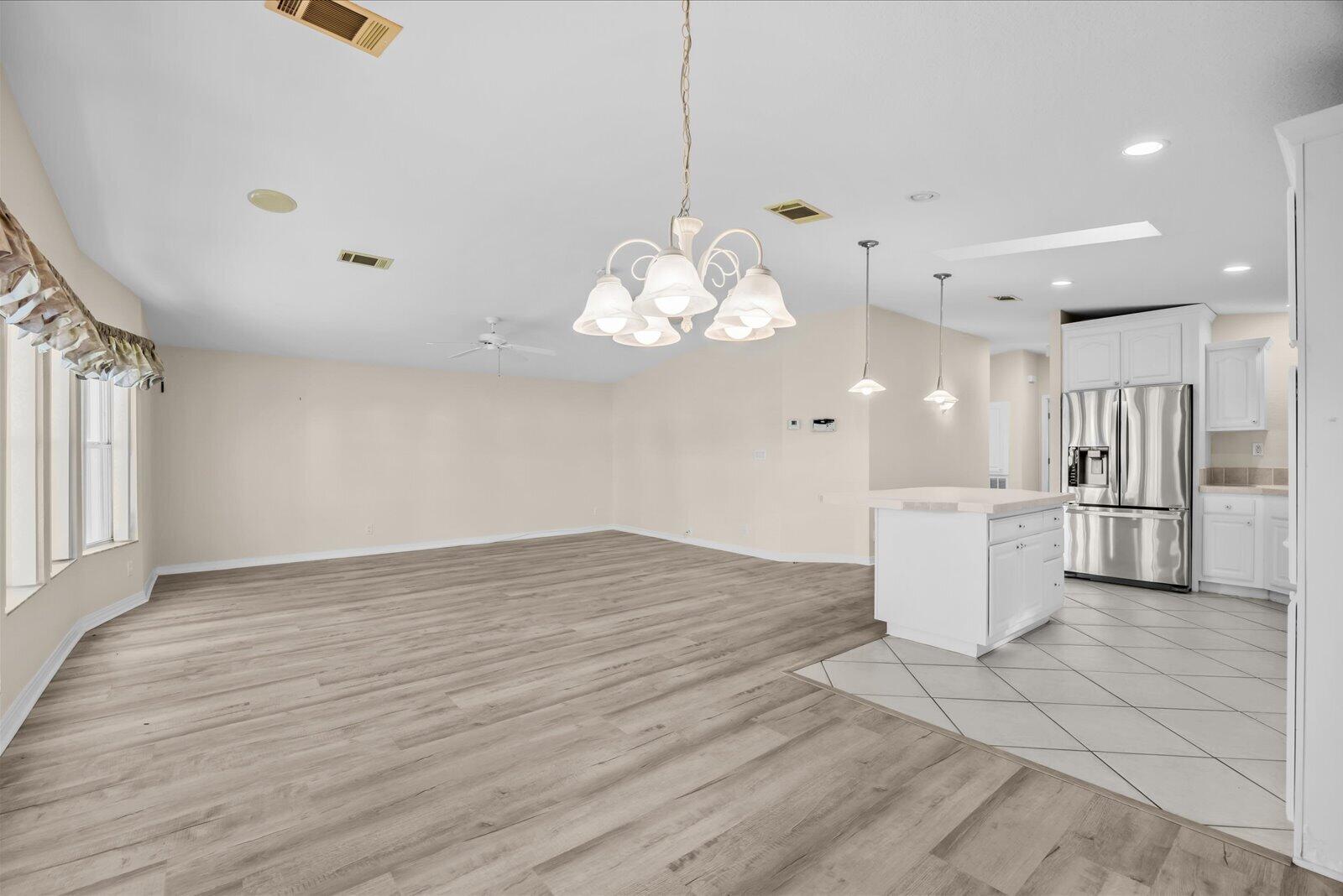 7654 Red Crossbill Court Property Photo 8