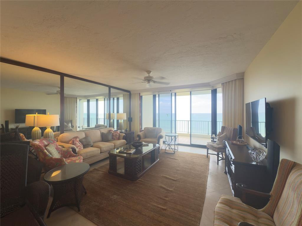 800 Ocean Drive 404 Property Photo 3