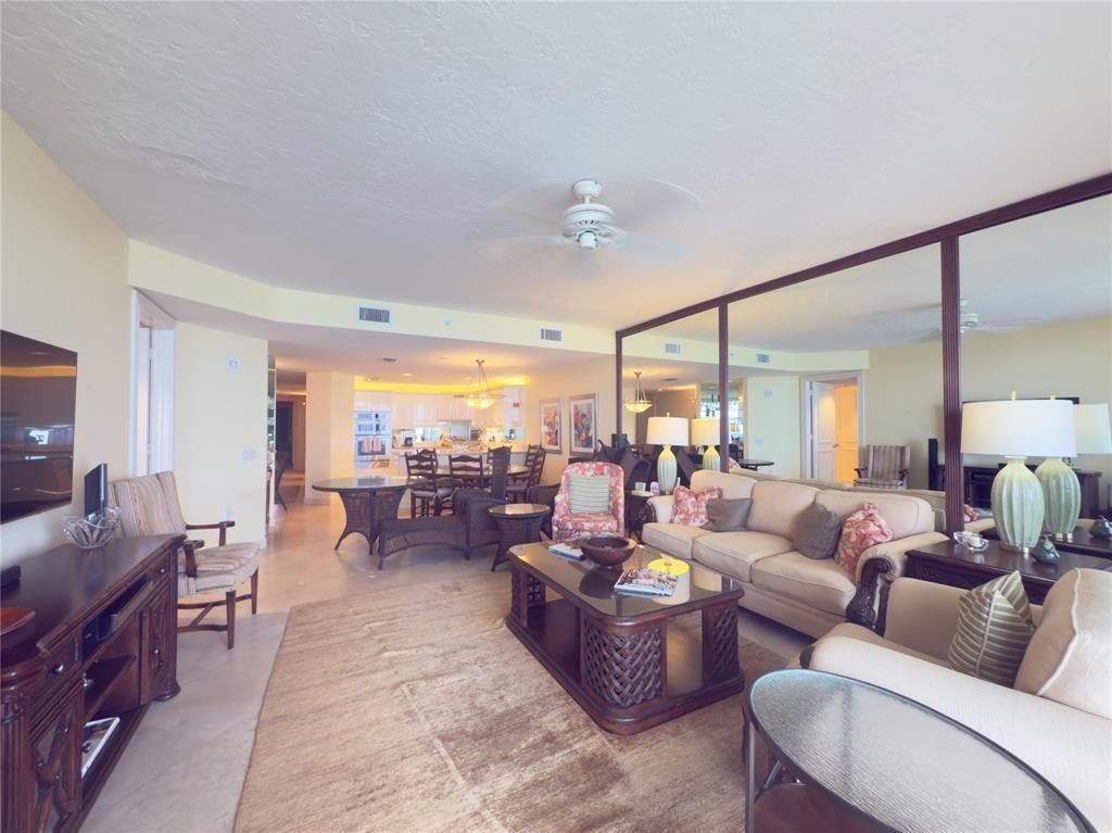 800 Ocean Drive 404 Property Photo 4