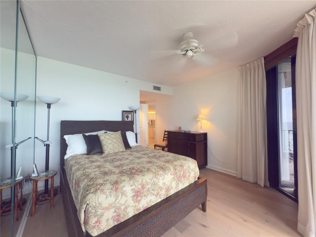 800 Ocean Drive 404 Property Photo 9