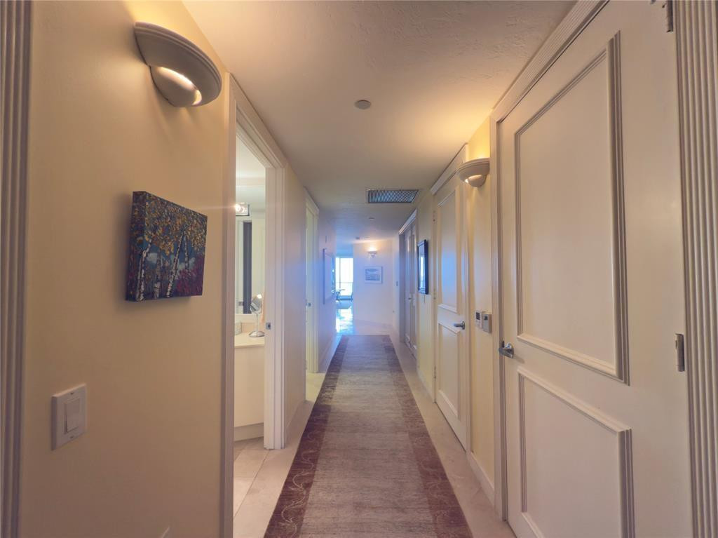 800 Ocean Drive 404 Property Photo 21