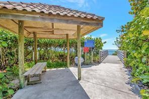 800 Ocean Drive 404 Property Photo 29