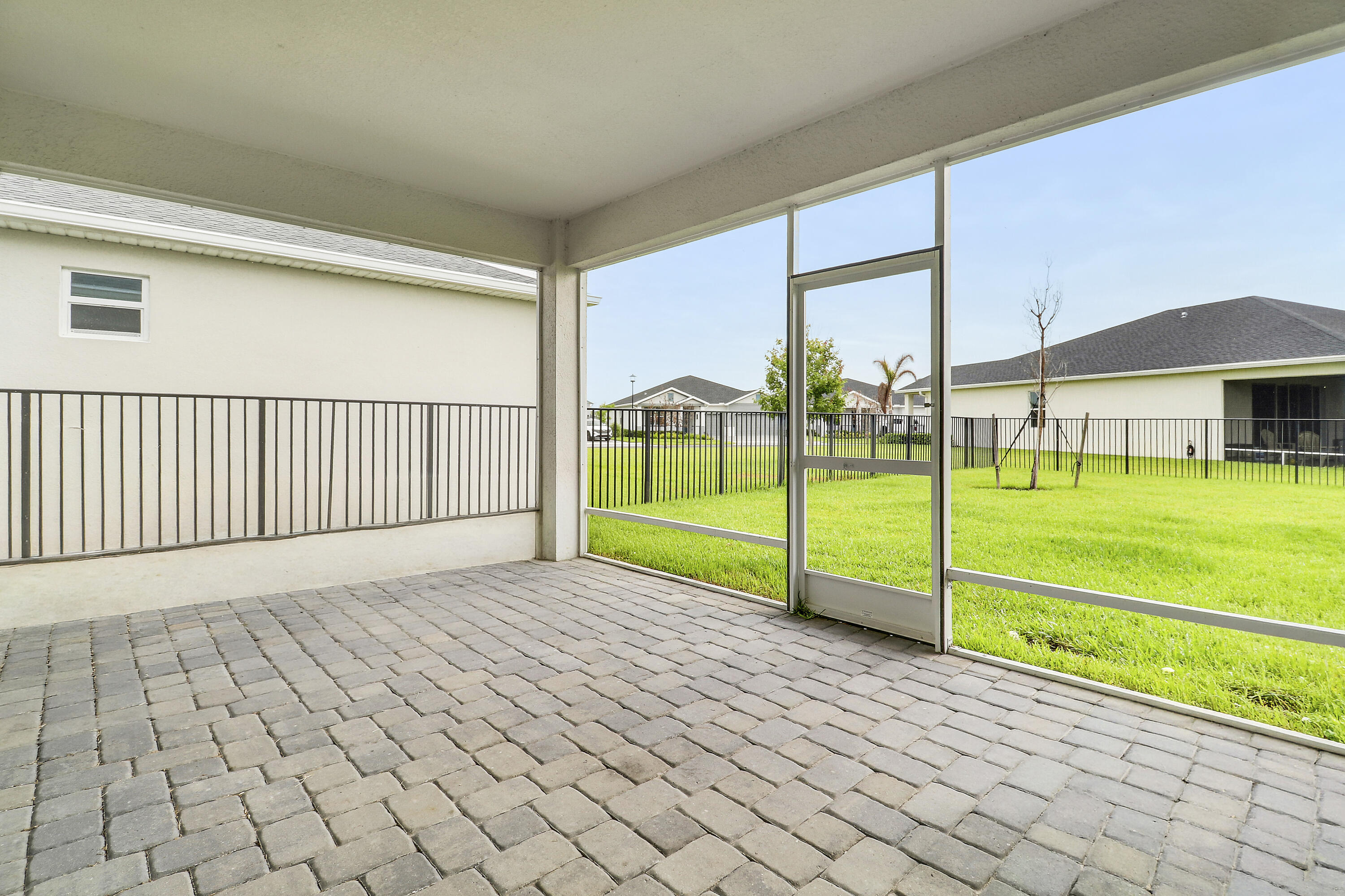 6545 Nw Cloverdale Avenue Property Photo 18