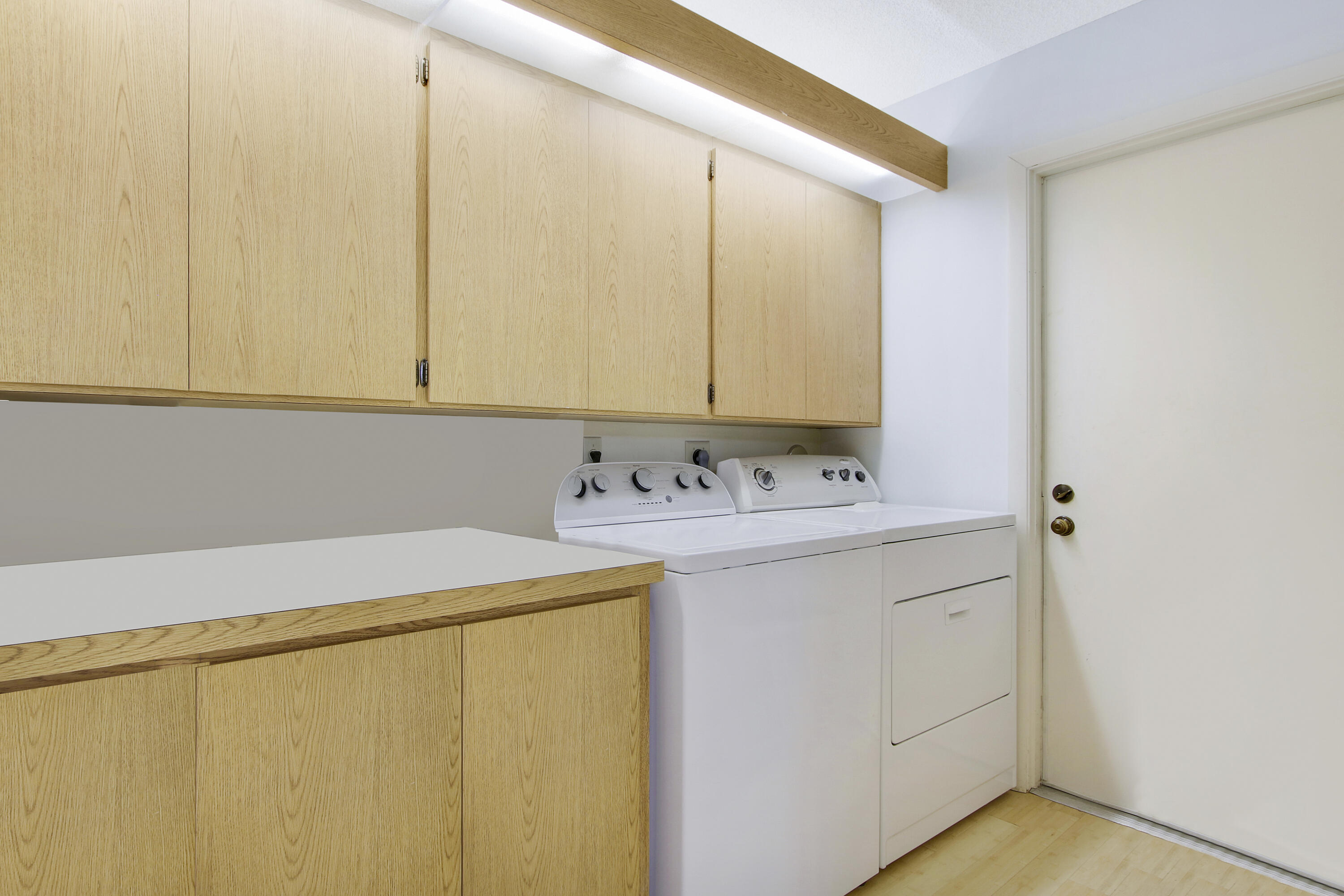 111 Seashore Drive Property Photo 18
