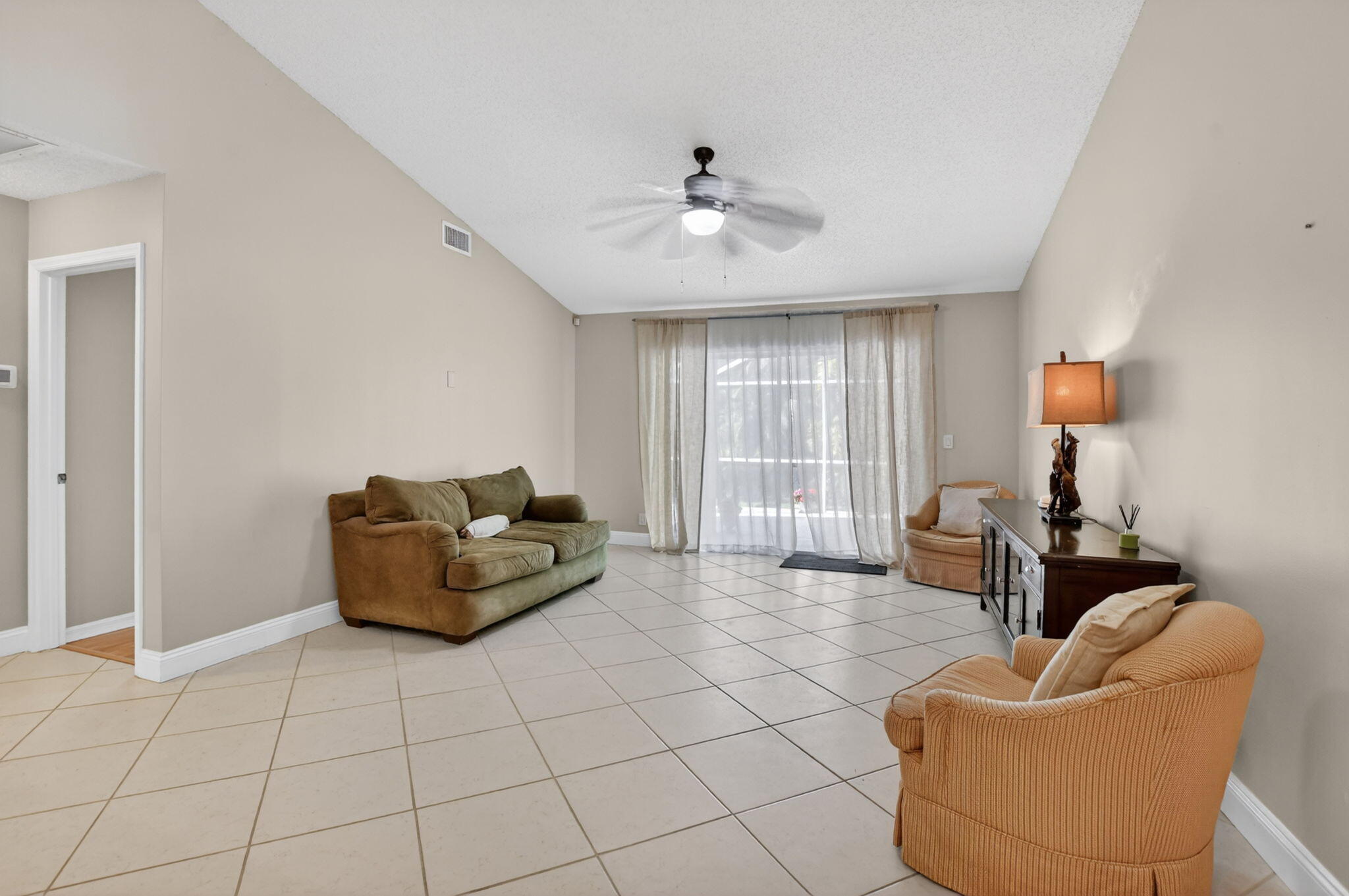 10065 Camelback Lane Property Photo 54