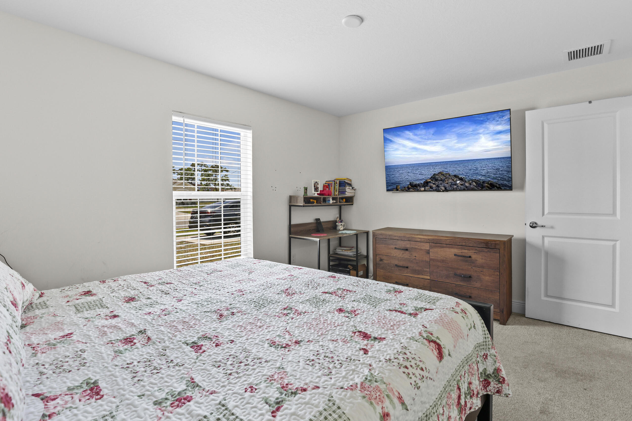 1049 Sw Paar Drive Property Photo 34