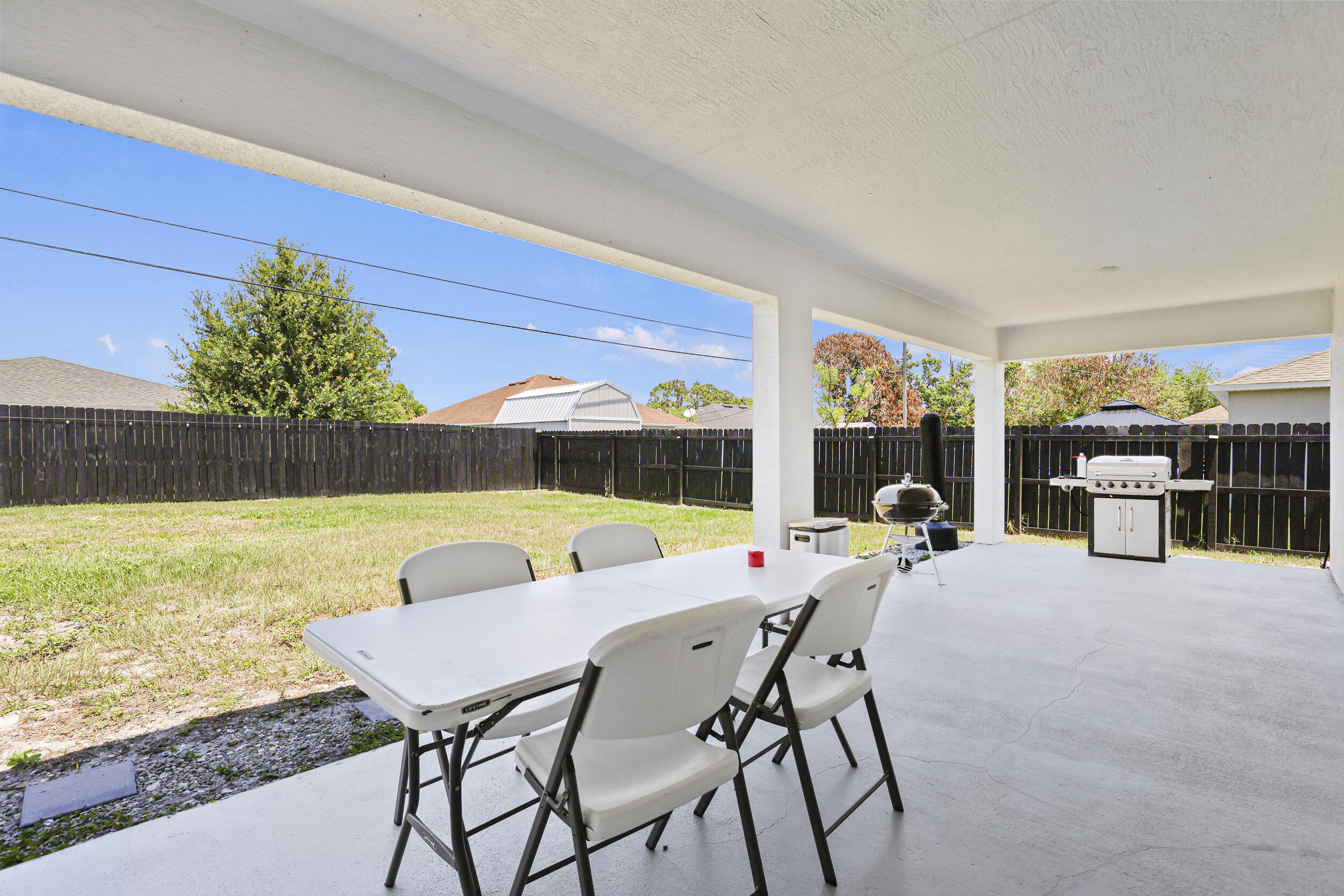 1049 Sw Paar Drive Property Photo 37