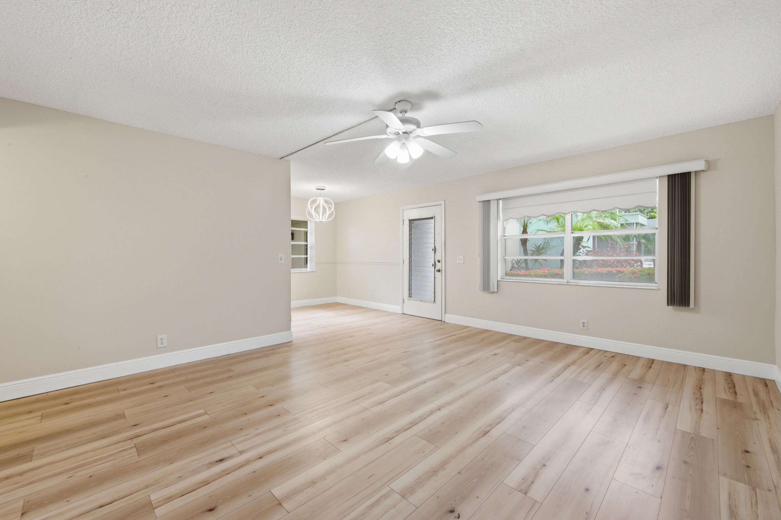 442 Normandy J Property Photo 11