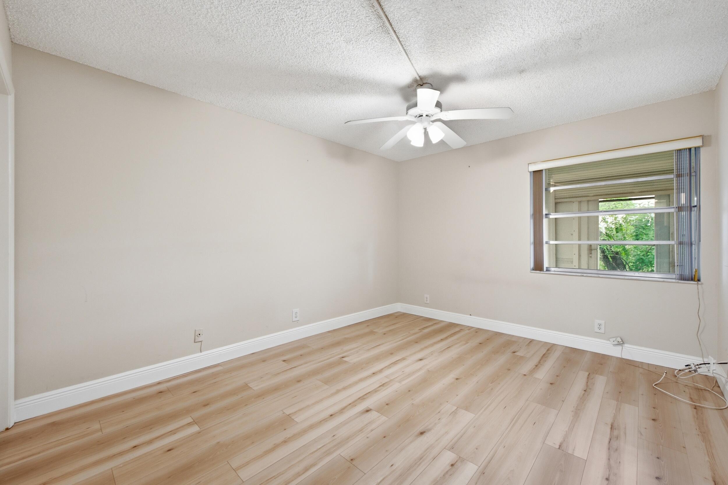 442 Normandy J Property Photo 21
