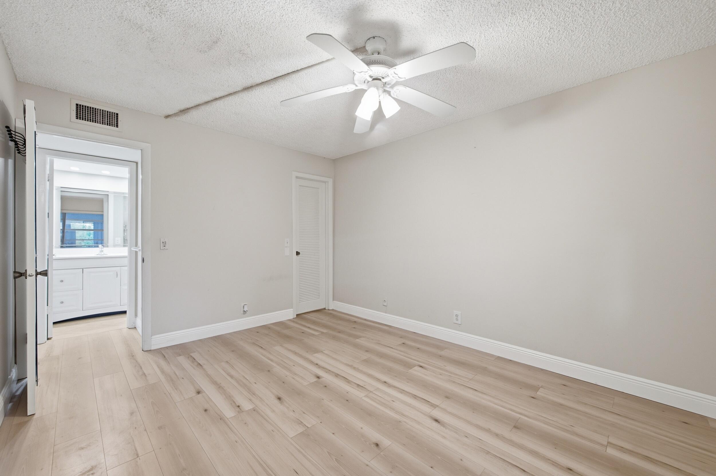 442 Normandy J Property Photo 22