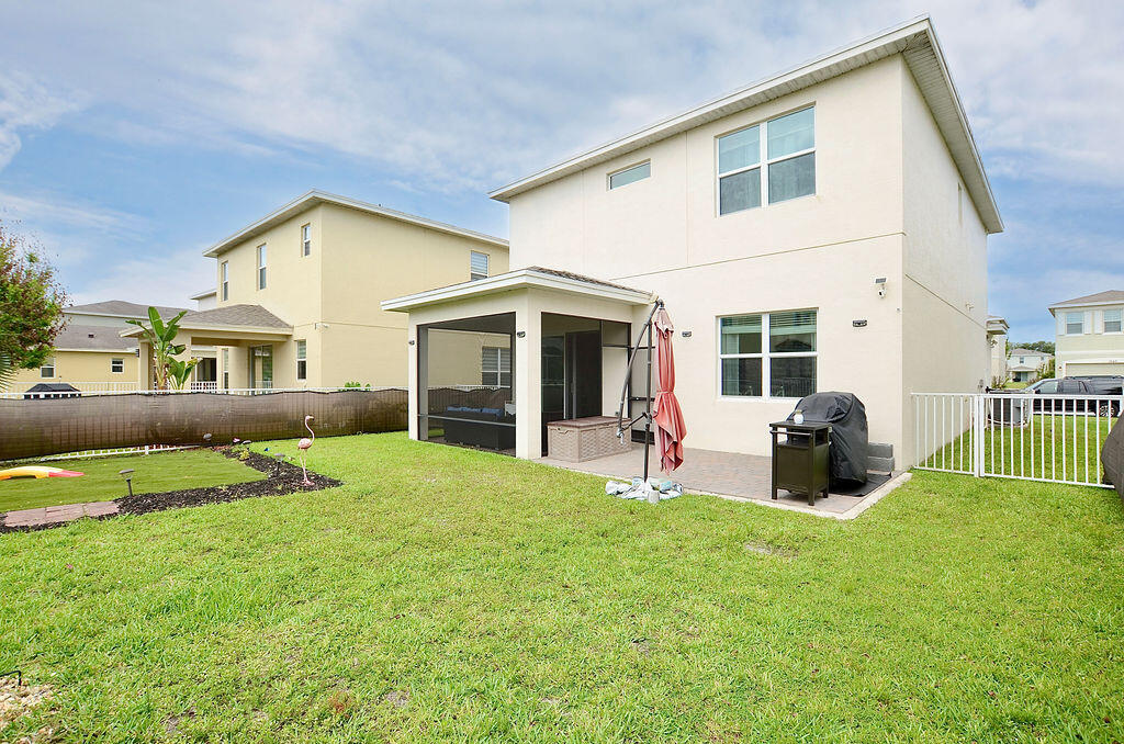 1945 Nw Cataluna Circle Property Photo 22