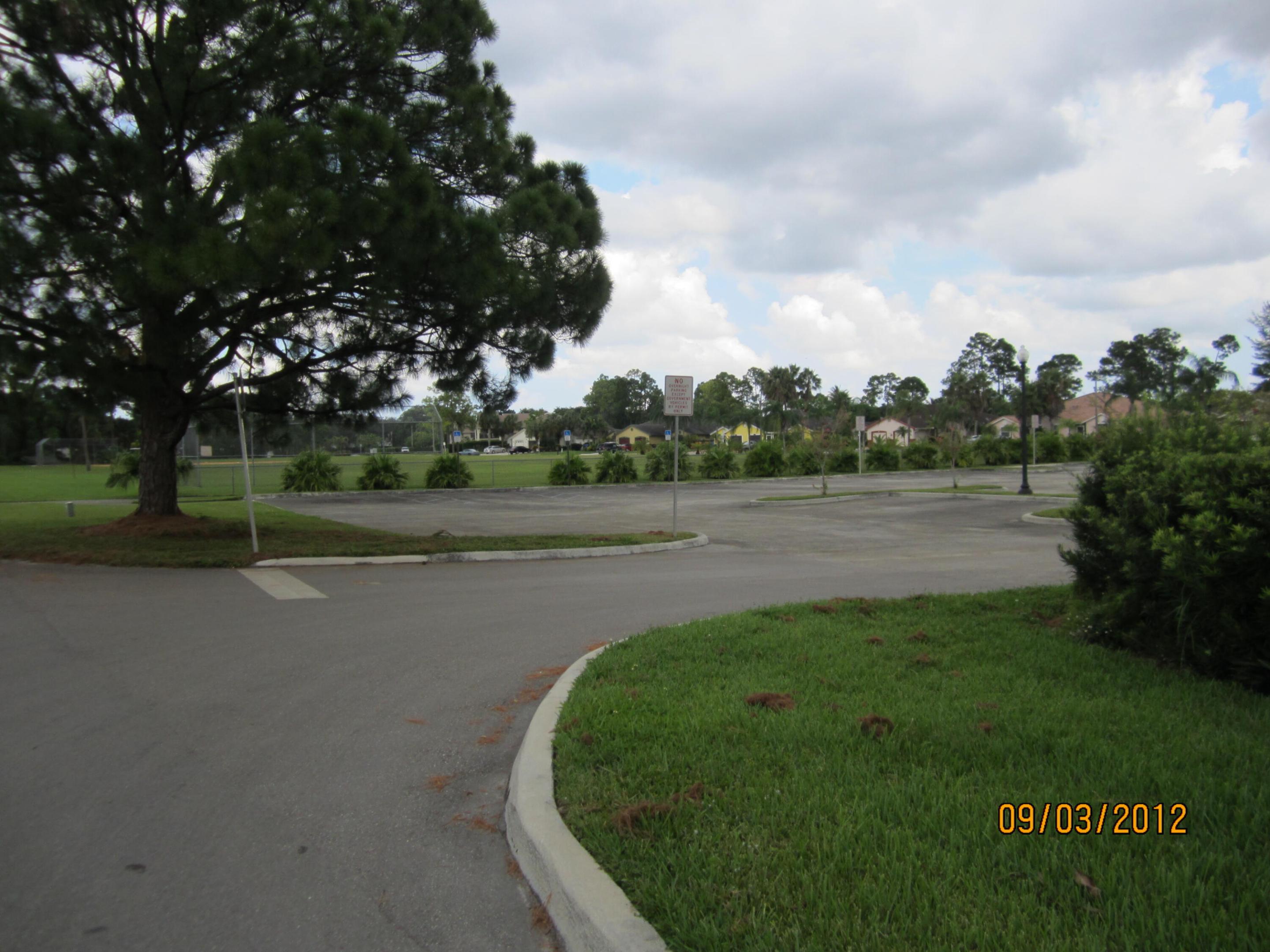139 Sparrow Drive 3g Property Photo 19