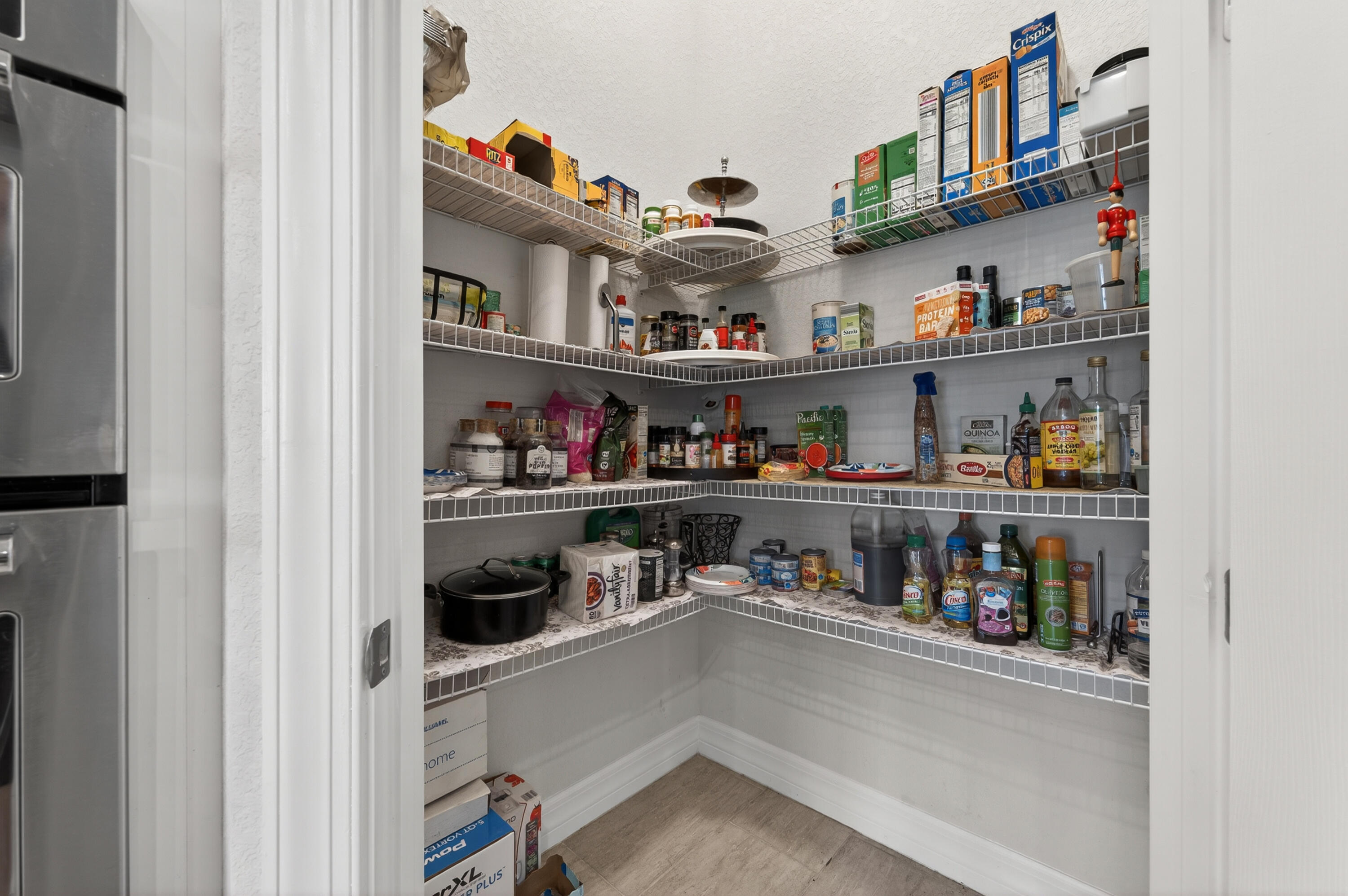 941 Sw Sea Green Street Property Photo 15