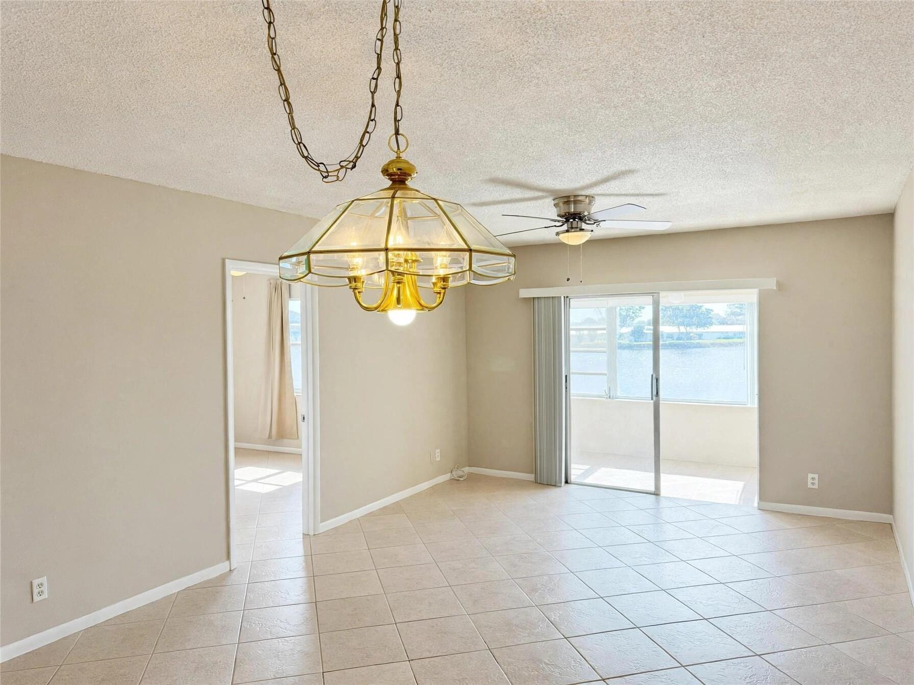 1116 Lake Terrace 214 Property Photo 15
