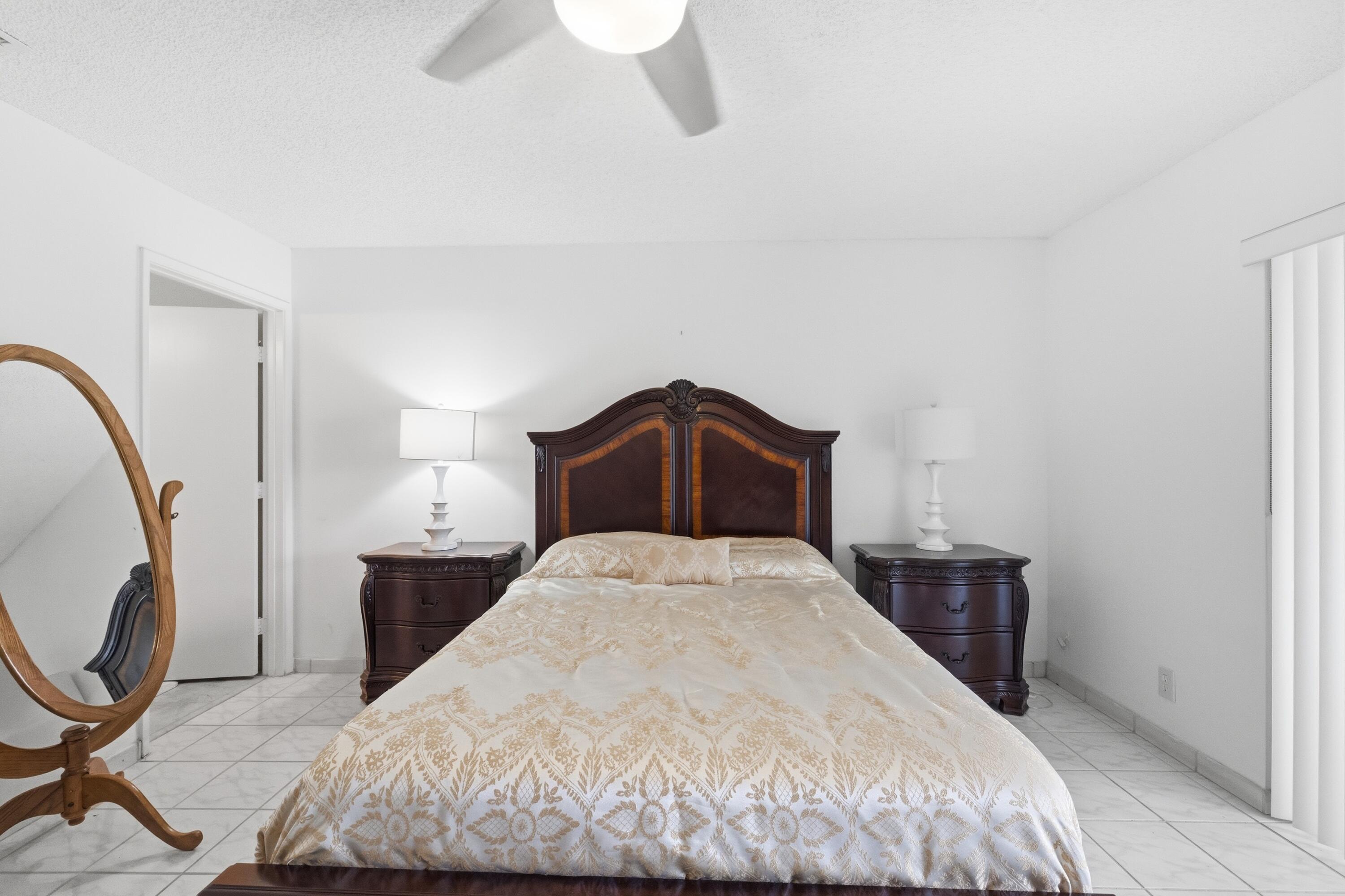 8128 Summerbreeze Lane Property Photo 13