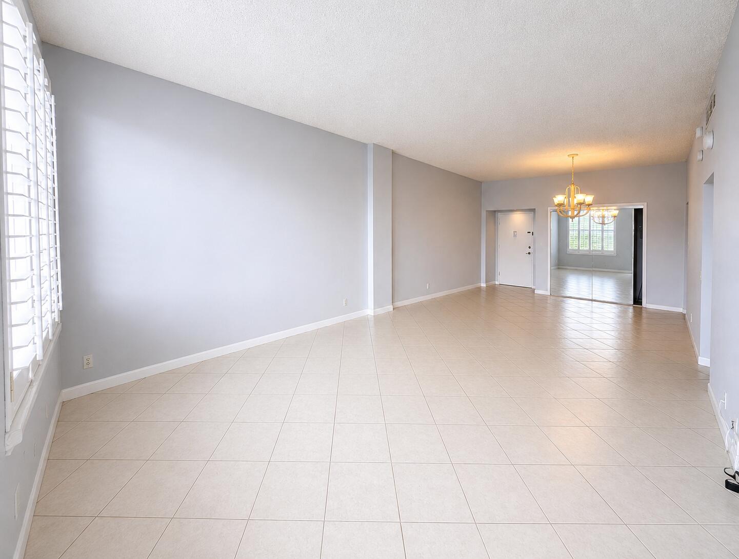 2851 S Ocean Boulevard 7s Property Photo 4