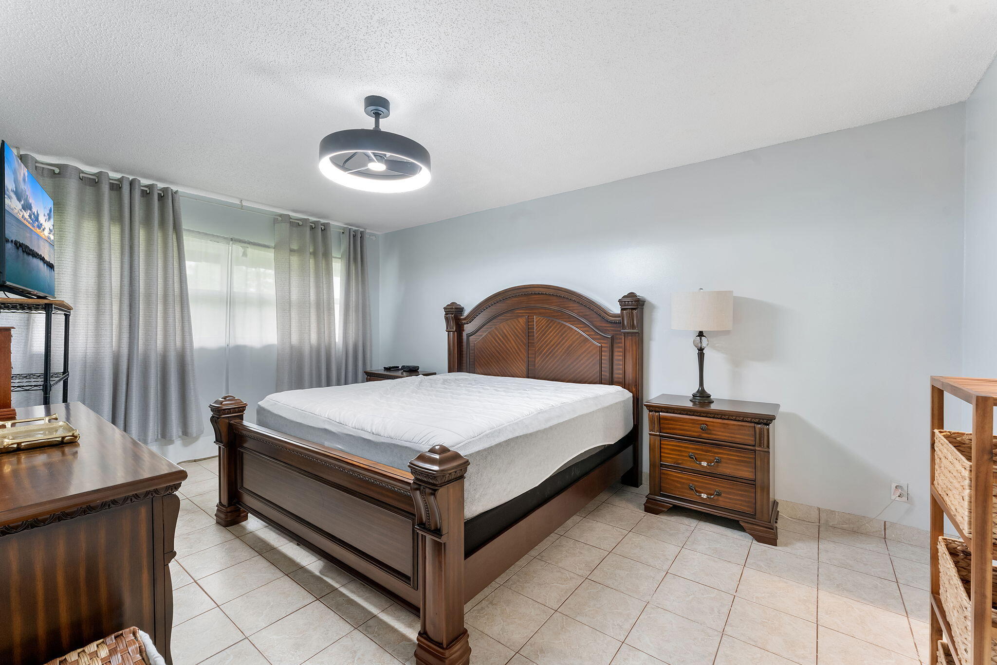 7807 Golf Cir Drive H 305 Property Photo 16