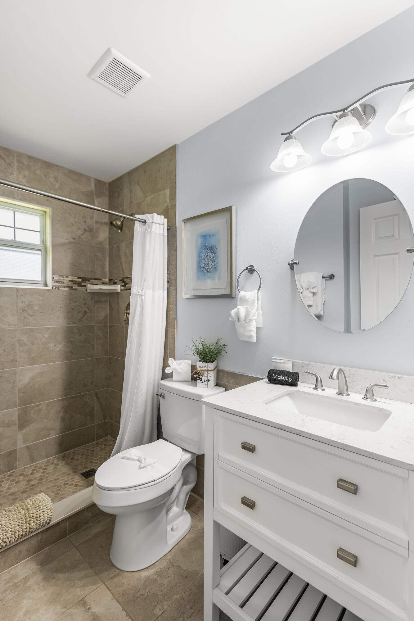 4953 Bayshore Drive Property Photo 7