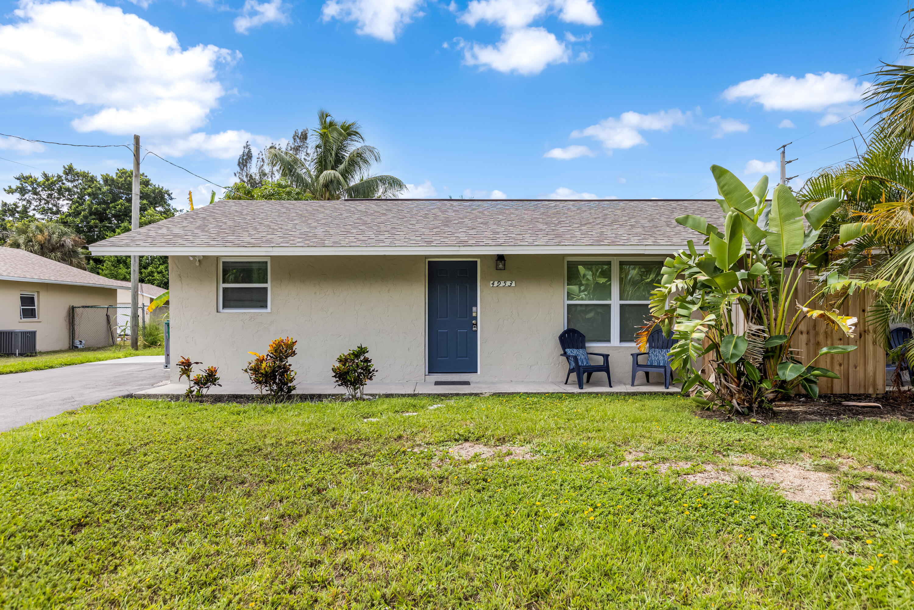 4953 Bayshore Drive Property Photo 12
