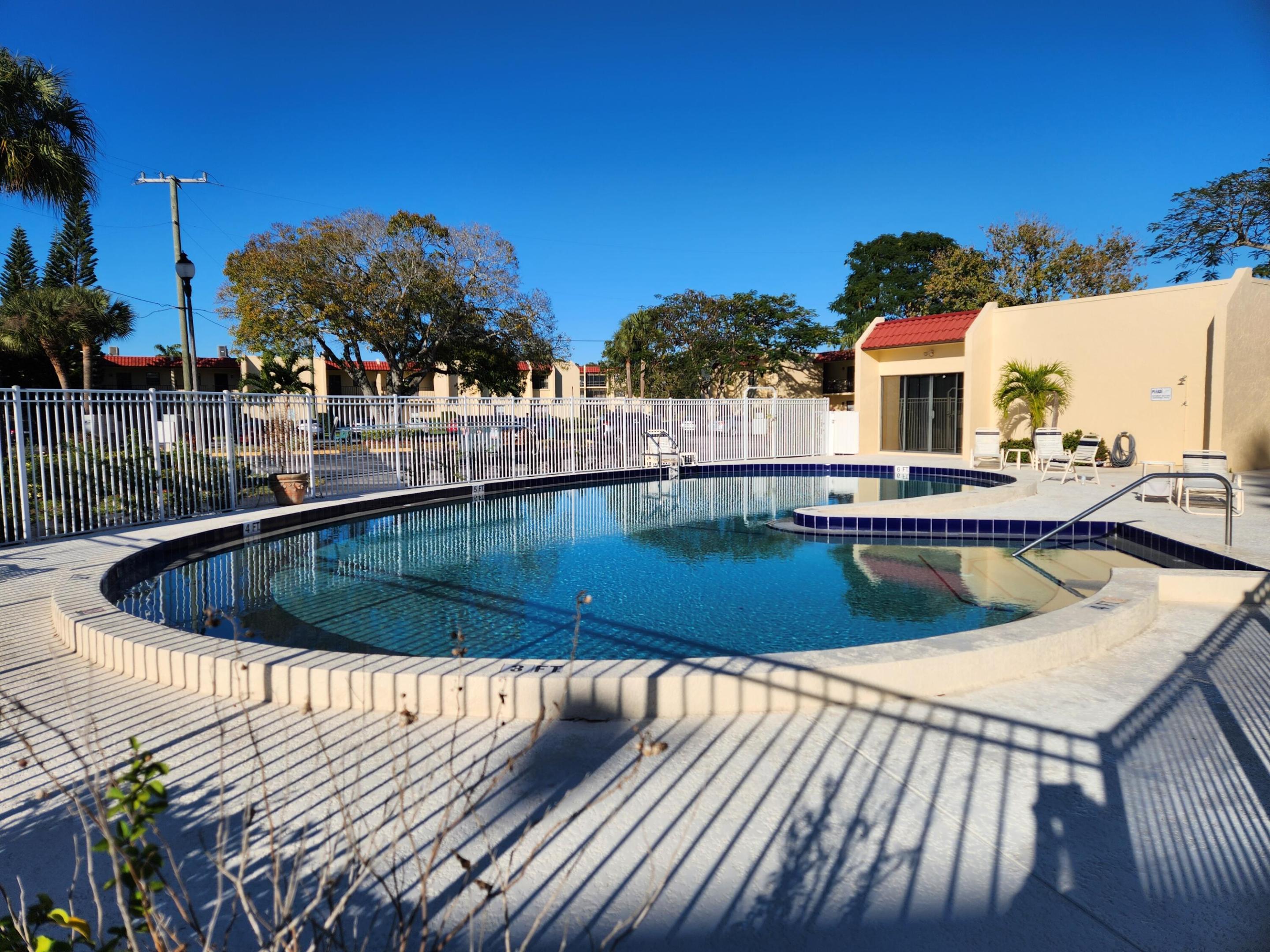 2050 Oleander Boulevard 8-109 Property Photo 11