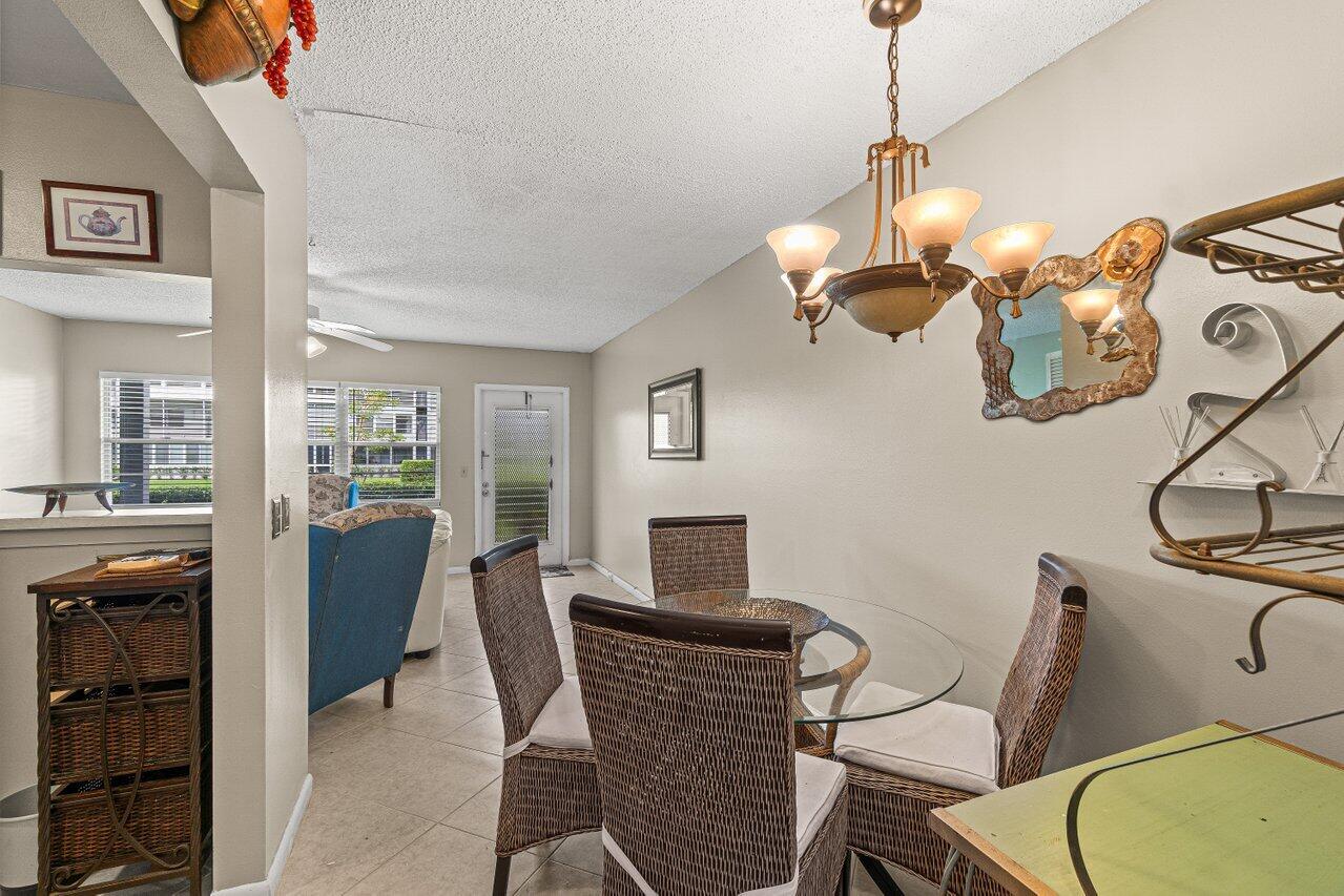 175 Suffolk E Property Photo 11
