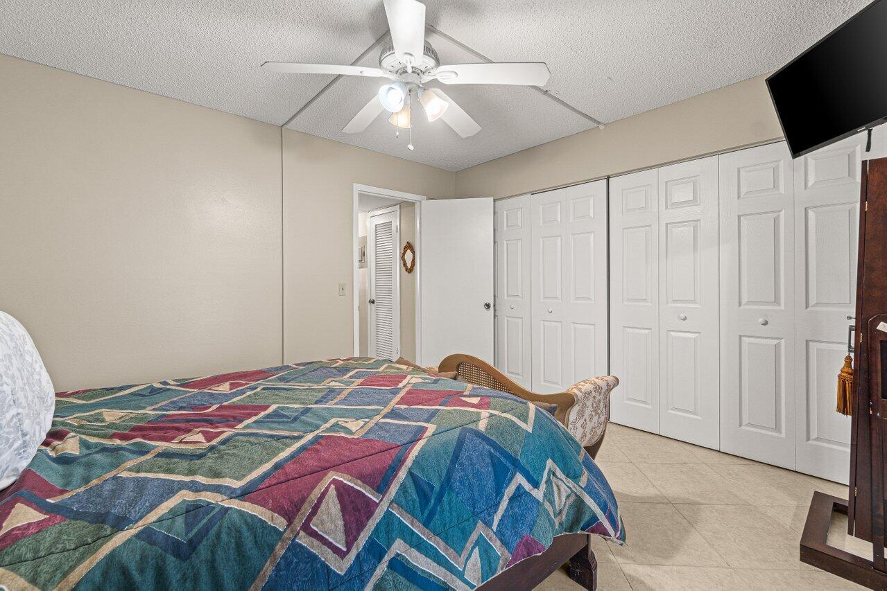 175 Suffolk E Property Photo 16