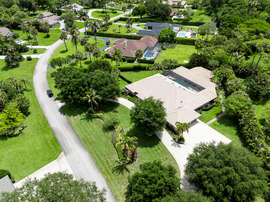 13406 Doubletree Circle Property Photo 1