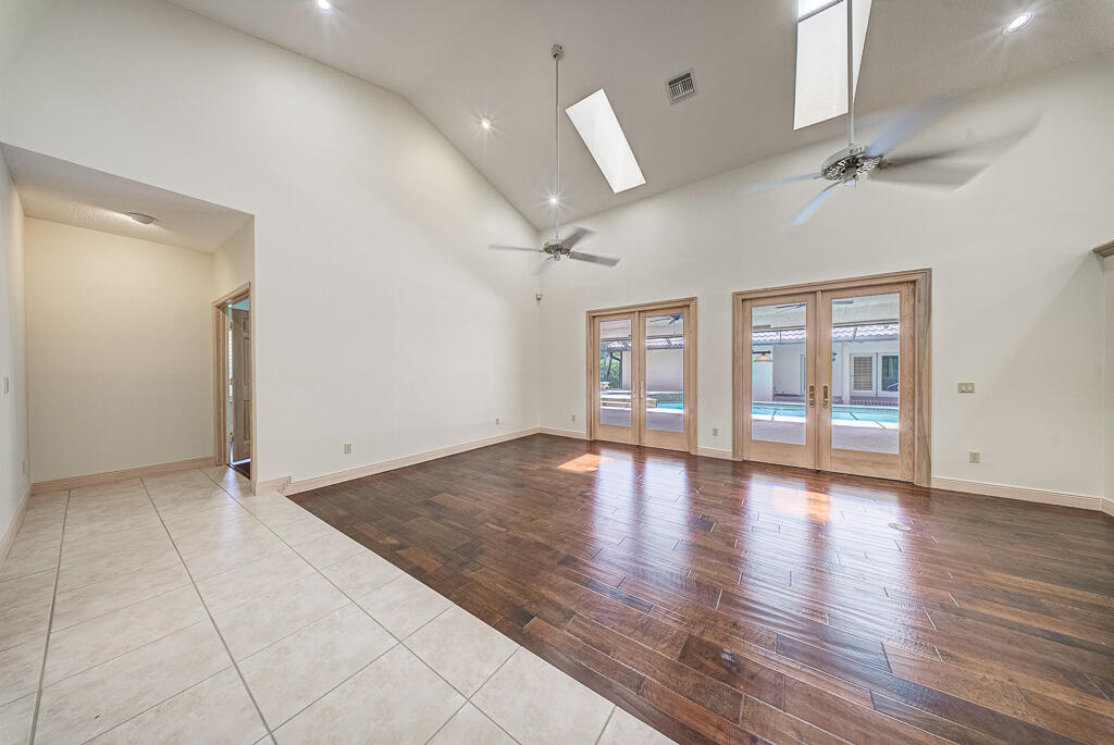 13406 Doubletree Circle Property Photo 13